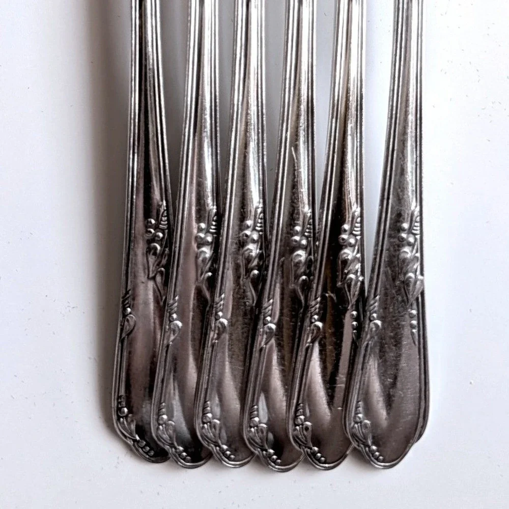 6 Wm. A. Rogers Oneida Meadowbrook Silverplate Dinner Forks A1 Plus 7.5
